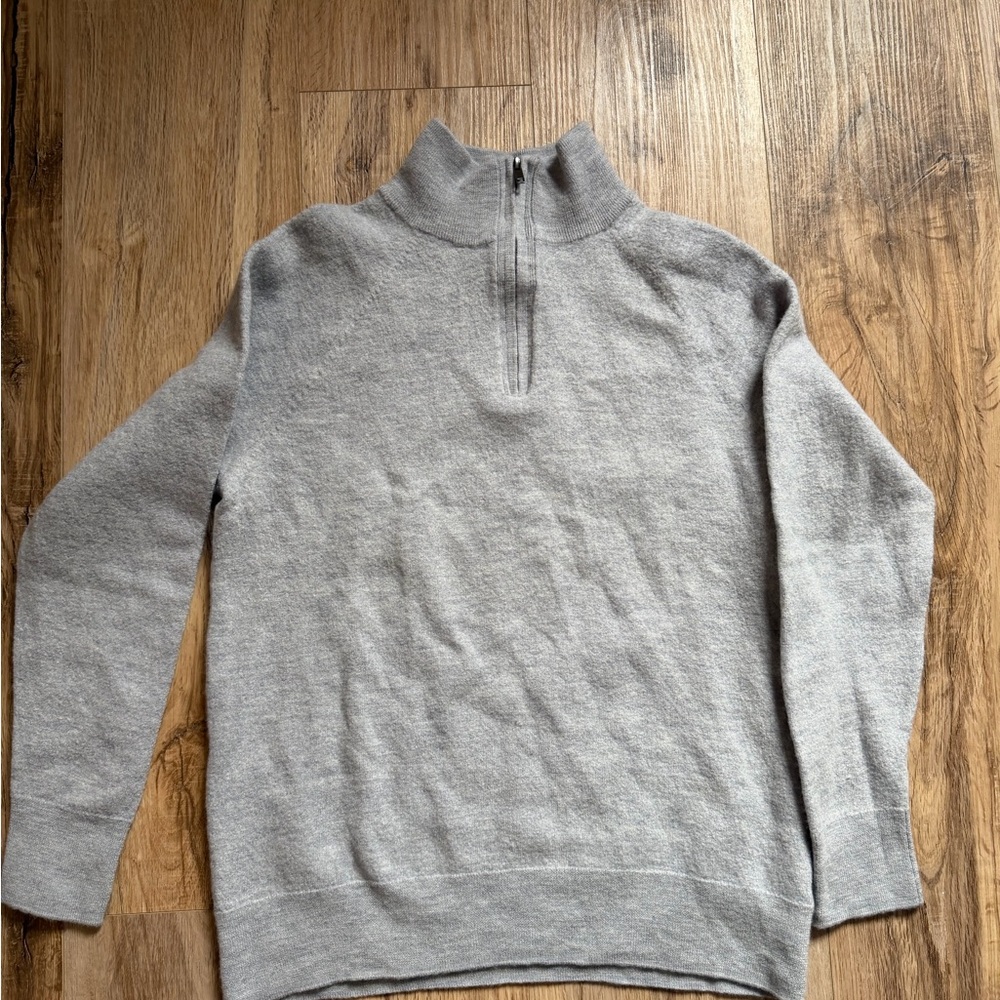 Grayson and Dunn Women's Gray 1/4 Zip Sweater